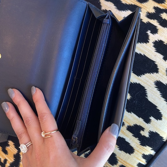 Gucci Wallet - Picture 4 of 10